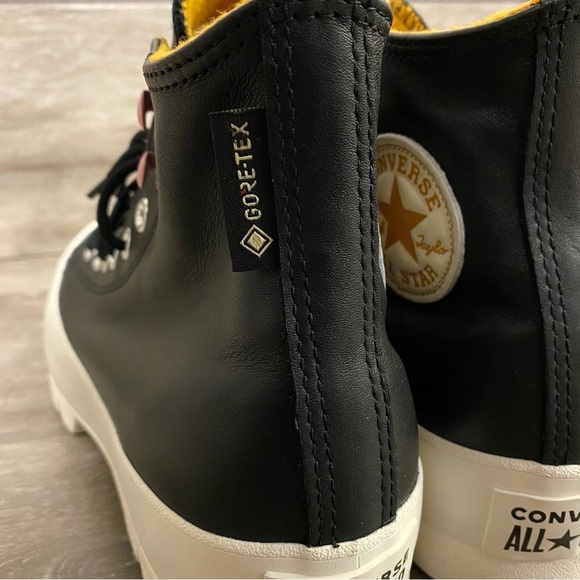 Converse | Chuck Taylor All Star Gore-Tex Waterproof Lugged High Top Sneakers 9 - Picture 12 of 14